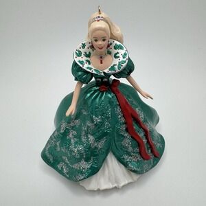 Vintage 1995 Hallmark Keepsake Ornament Holiday Barbie Collector's Series